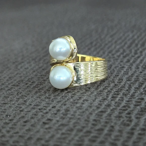 Shivam Freshwater Pearl Bypass Ring💍 - NWT - Picture 16 of 16